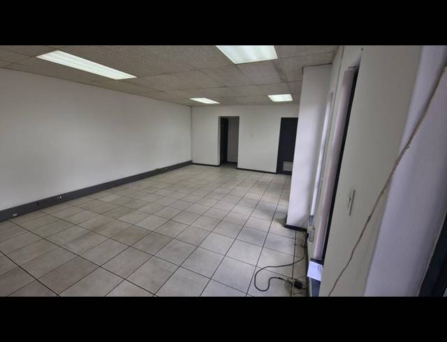 INDUSTRIAL PROPERTY TO RENT IN RANDJESPARK